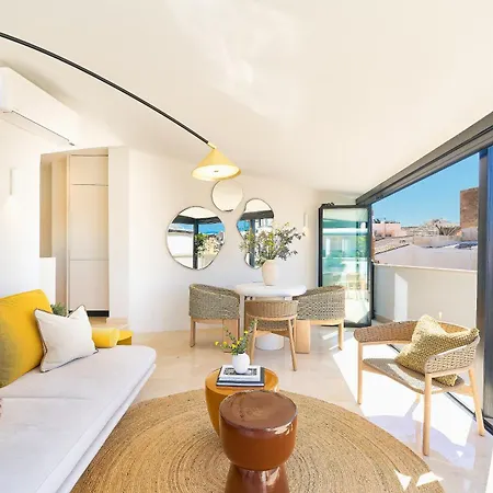 Santos 7 - Bright 2-bedroom Duplex With Two Terraces * Malaga